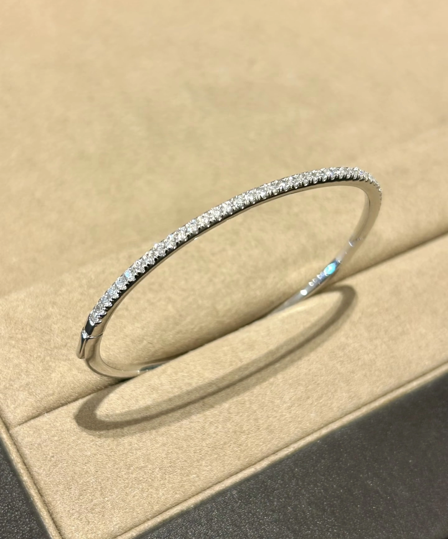 Dainty Silver Bracelet with 2.7-Point Diamond Stars 1