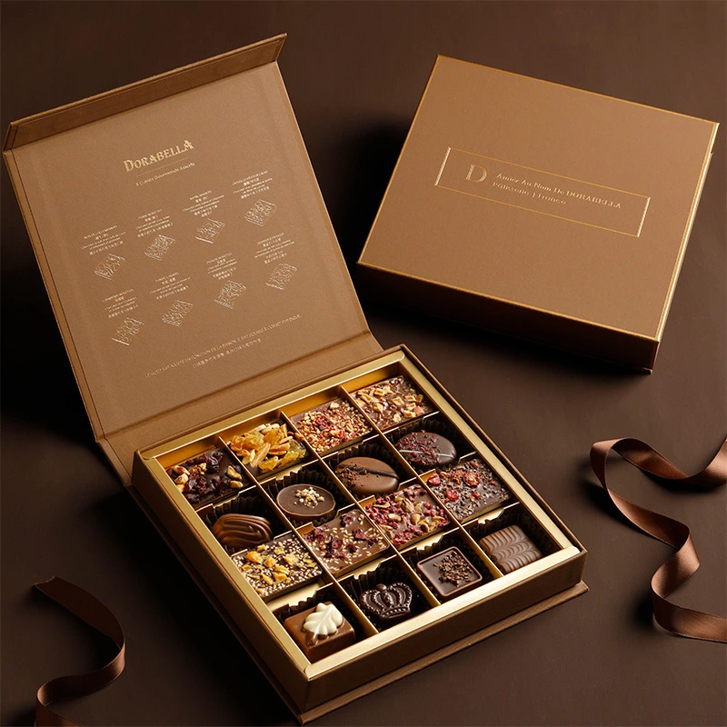 Scatola di carta per cioccolatini minimalista 1