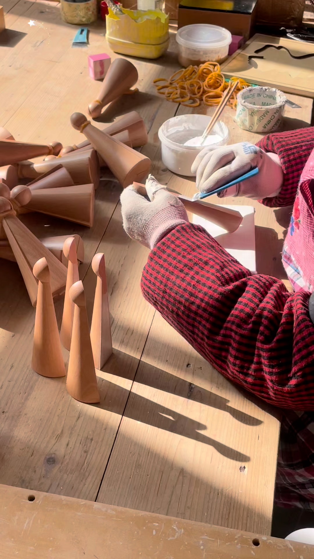 Làm thế nào LeaderJoy đạt được chất lượng hoàn hảo trên các tài liệu Montessori?