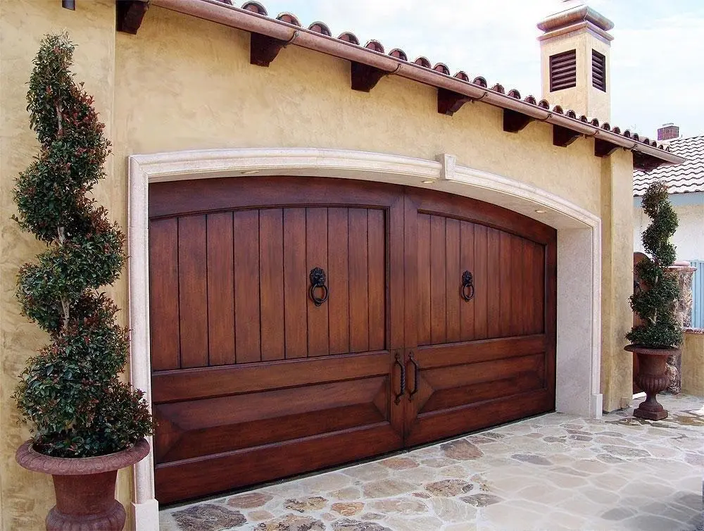 Custom Solid Wood Insulated Sectional Garage Door Automatic Overhead Residential Wood Garage Doors 1