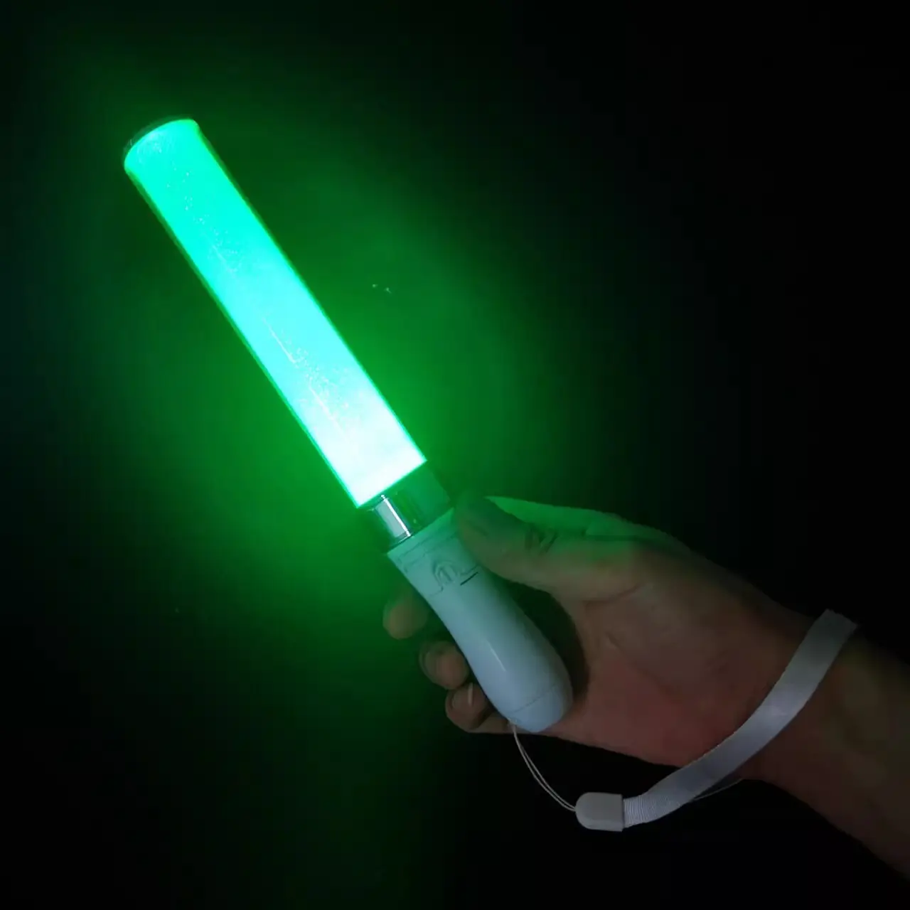 lightweight classic tube light stick featuring customizable detachable lanyard