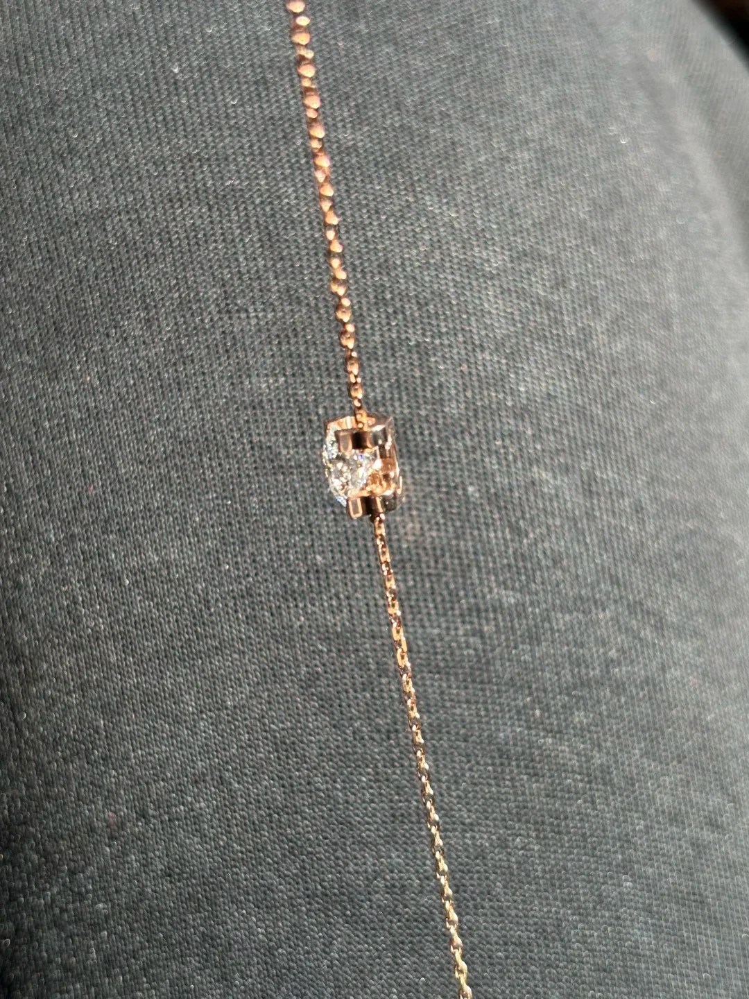 18K Rose Gold 1 Carat Bull Head Setting Round Necklace with Round Brilliant Cut Lab-Grown Diamond Solitaire Pendant 1