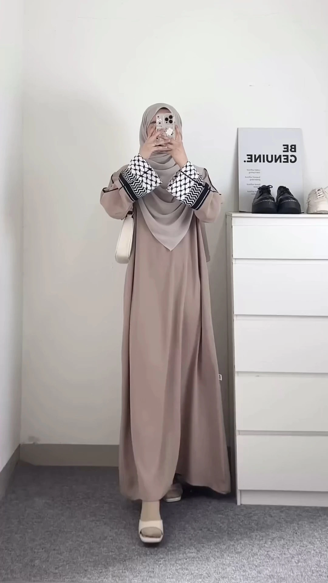 Keffiyeh Abaya Dress Modest Embroidery Sleeve for Muslim 1