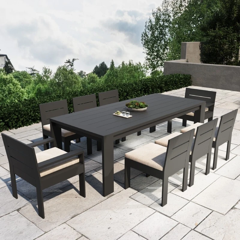 Defaico Dining Set