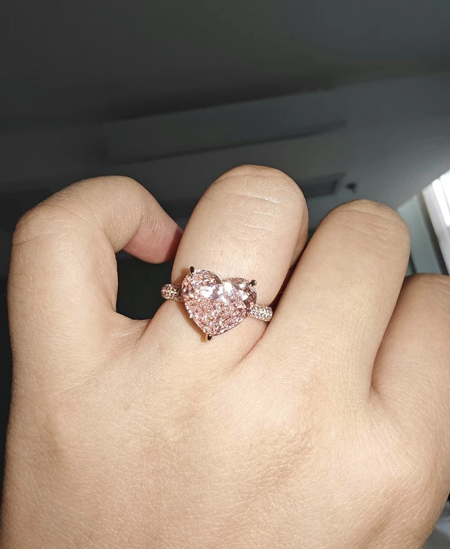 Sakura Pink Heart Diamond Ring in 18K Rose Gold – Light Luxury Jewelry 1