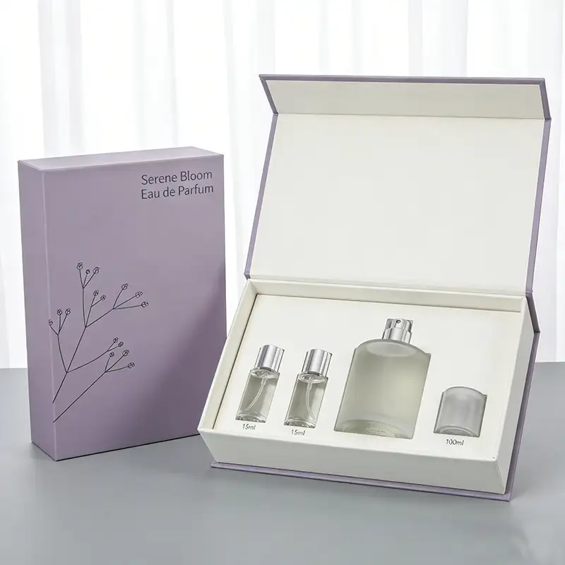 علب هدايا فاخرة وعصرية من الورق المقوى المموج القابل لإعادة التدوير، ذات بابين، مغلفة بطبقة لامعة، لحفظ مستحضرات التجميل والهدايا. 1