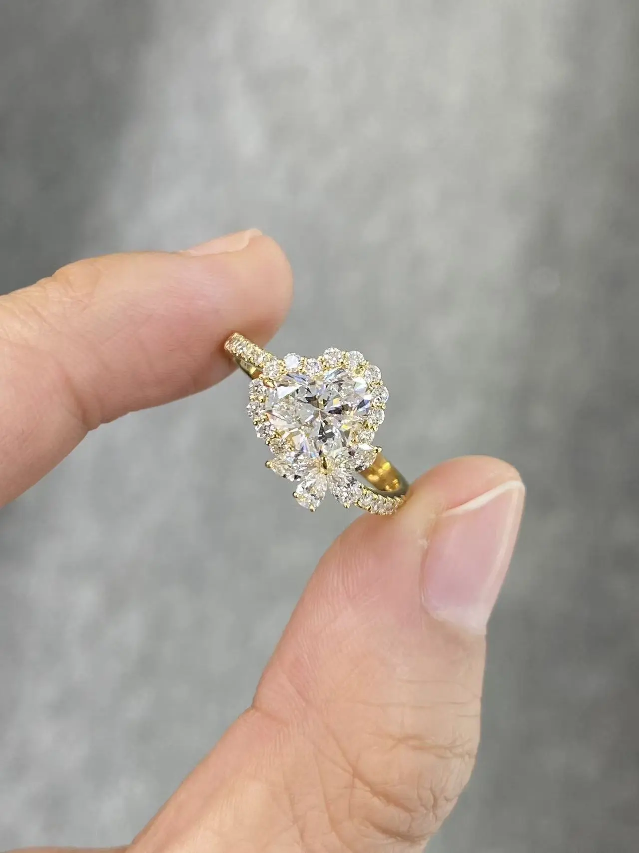 1.2ct Heart Cut Lab Grown Diamond Ring, 18K Gold Setting 1