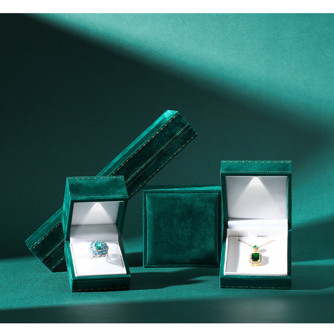 Led Earring Boxes Why Choose LED Jewelry Boxes? Unlock a New Way to Store and Display ...