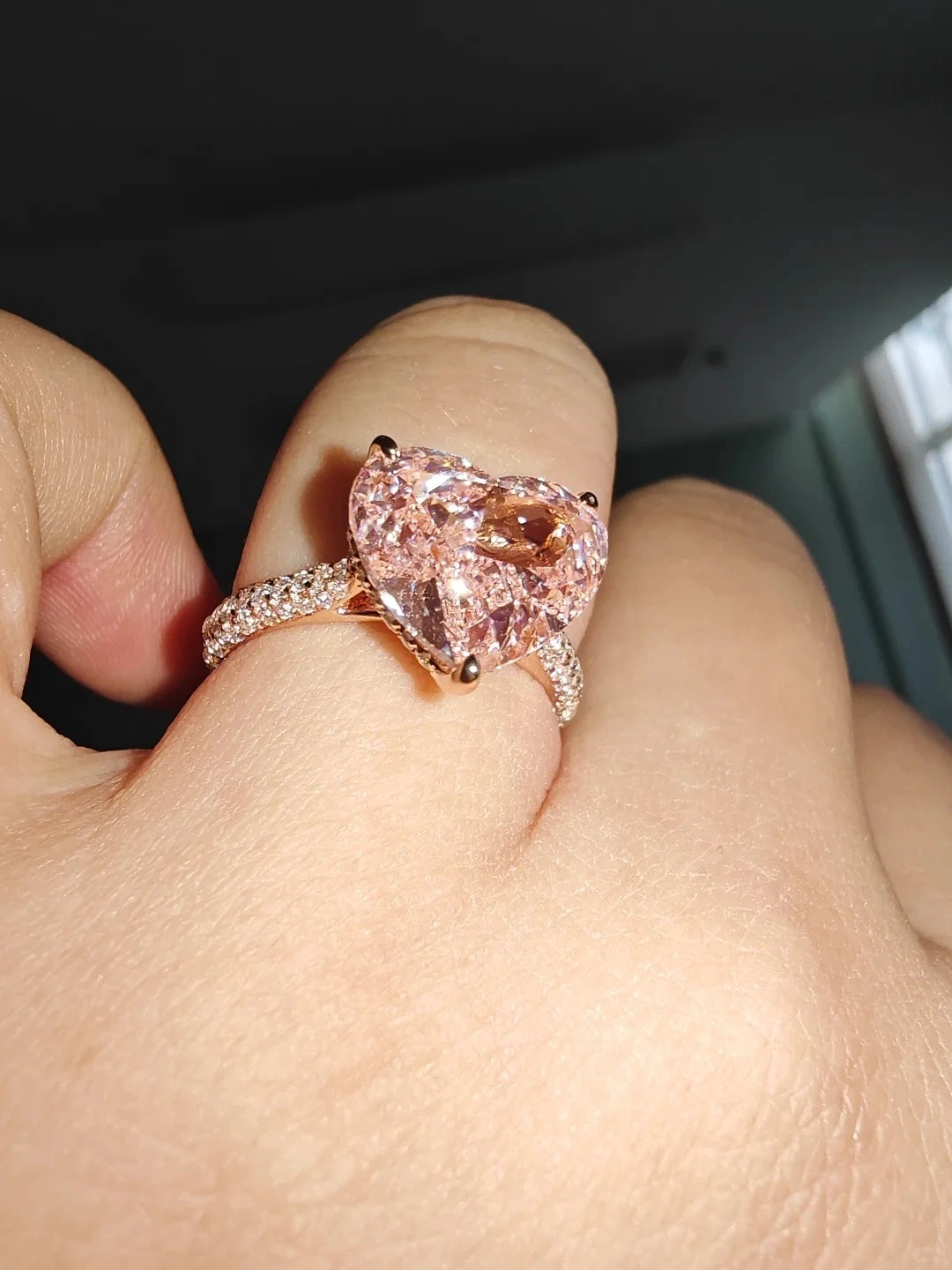 18K Rose Gold Lab-Grown Fancy Vivid Pink Heart-Cut Solitaire Engagement Ring with Pavé Setting 1