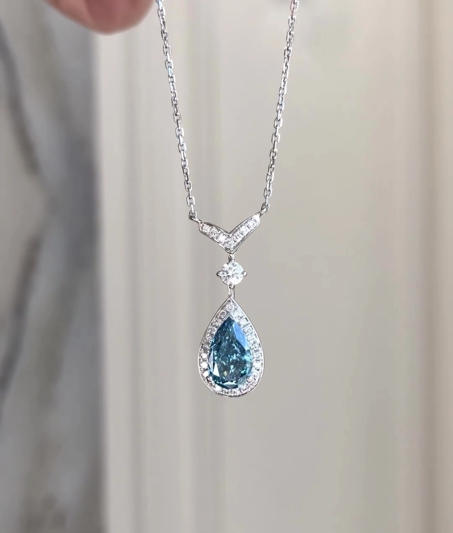 Luminous Azure – Teardrop Lab Diamond Necklace with Pavé Surround & V-Shaped Detail 1
