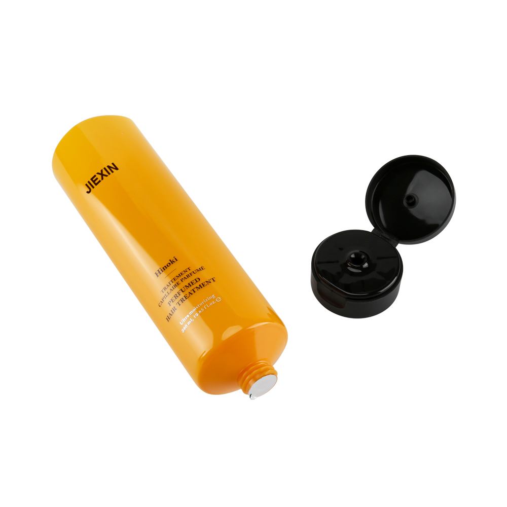 D60 plastic tube with flip top cap 5