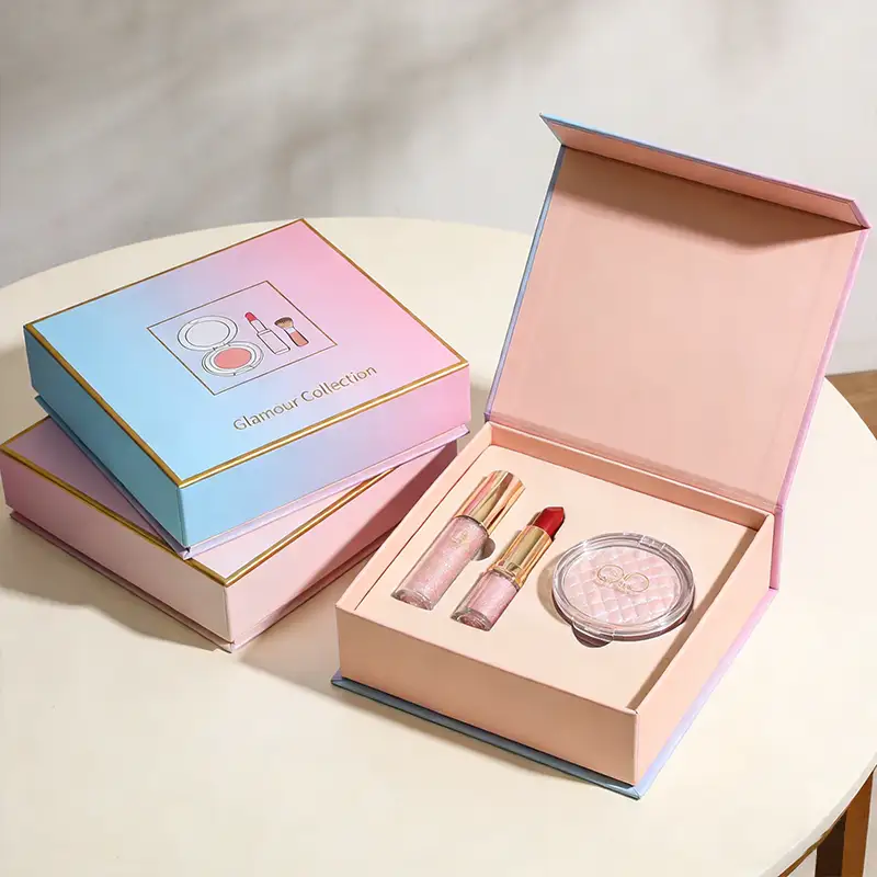 مجموعة عناية بالبشرة من ماركة فاخرة، علبة كرتونية قابلة لإعادة التدوير، إغلاق مغناطيسي، طلاء مقاوم للأشعة فوق البنفسجية، طباعة بأربعة ألوان، غطاء علوي وسفلي 1