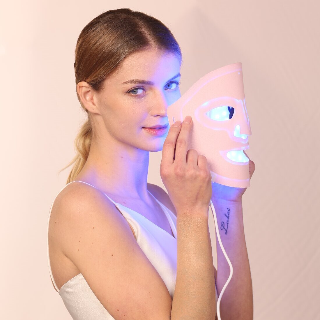 LED Photon Facial Mask 1