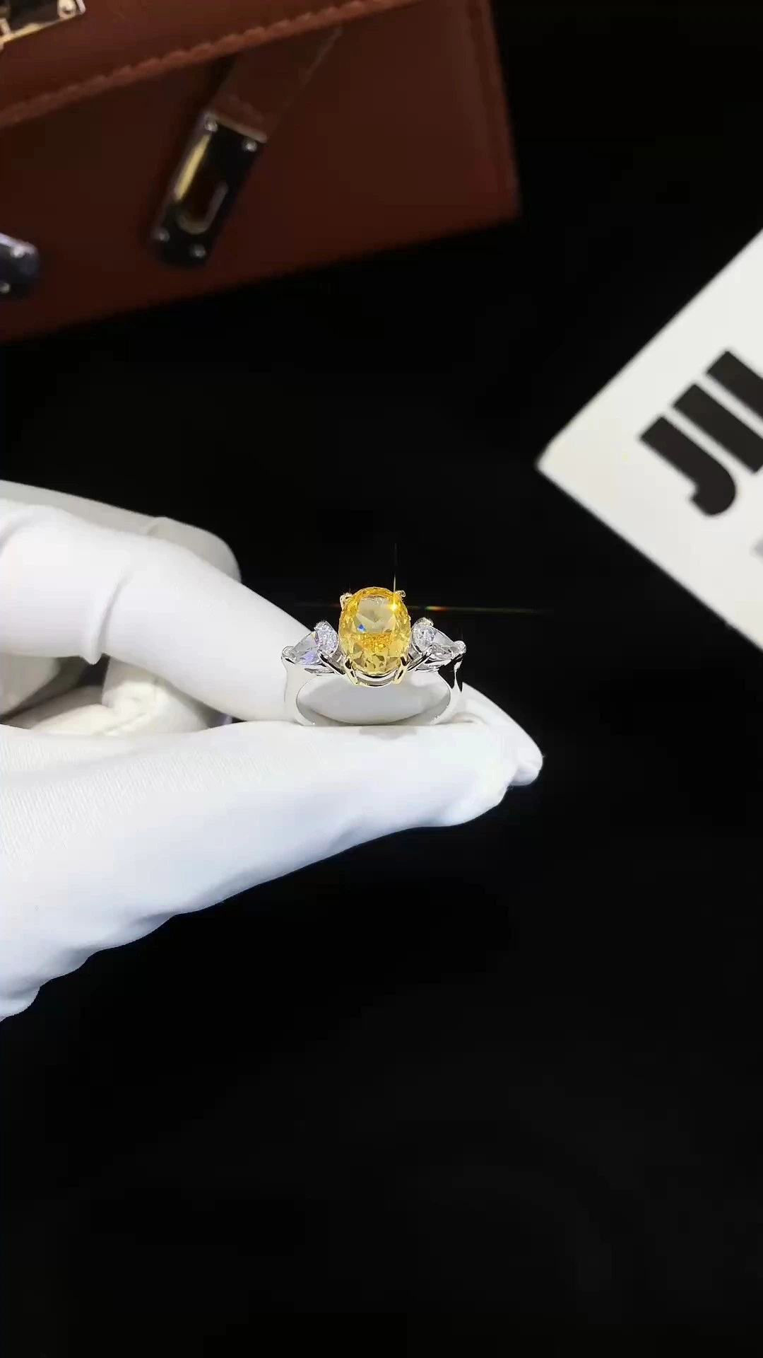 S925 Sterling Silver Yellow Synthetic Moissanite Diamond Ring White Gold Plating Engagement Ring for Women Girl 1