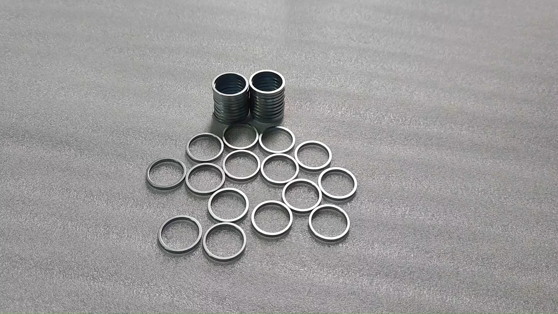 SM-03152021 Neodymium ring magnets coated zinc for Perfume Bottle Caps 1