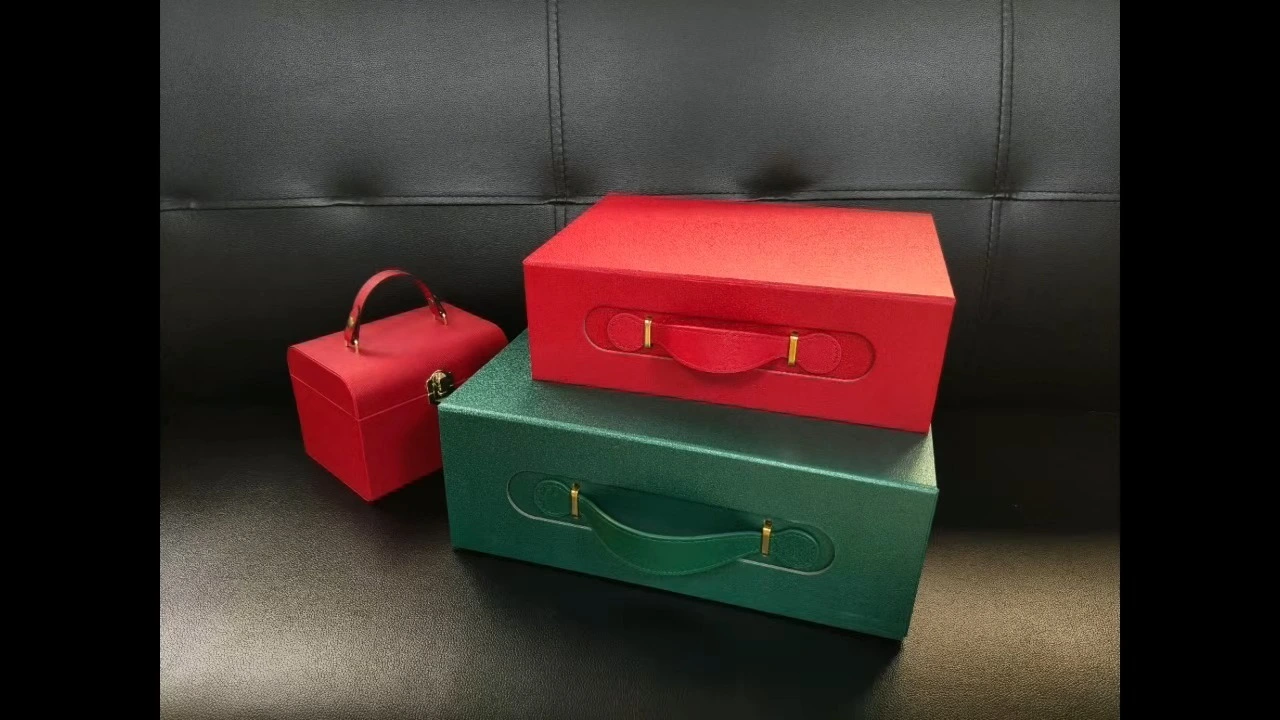 Premium One-Piece Foldable Magnetic Gift Box Wholesale | Luxury Flip Lid Packaging with Leather Handle for High-End Jewelry & Wedding Favors 1