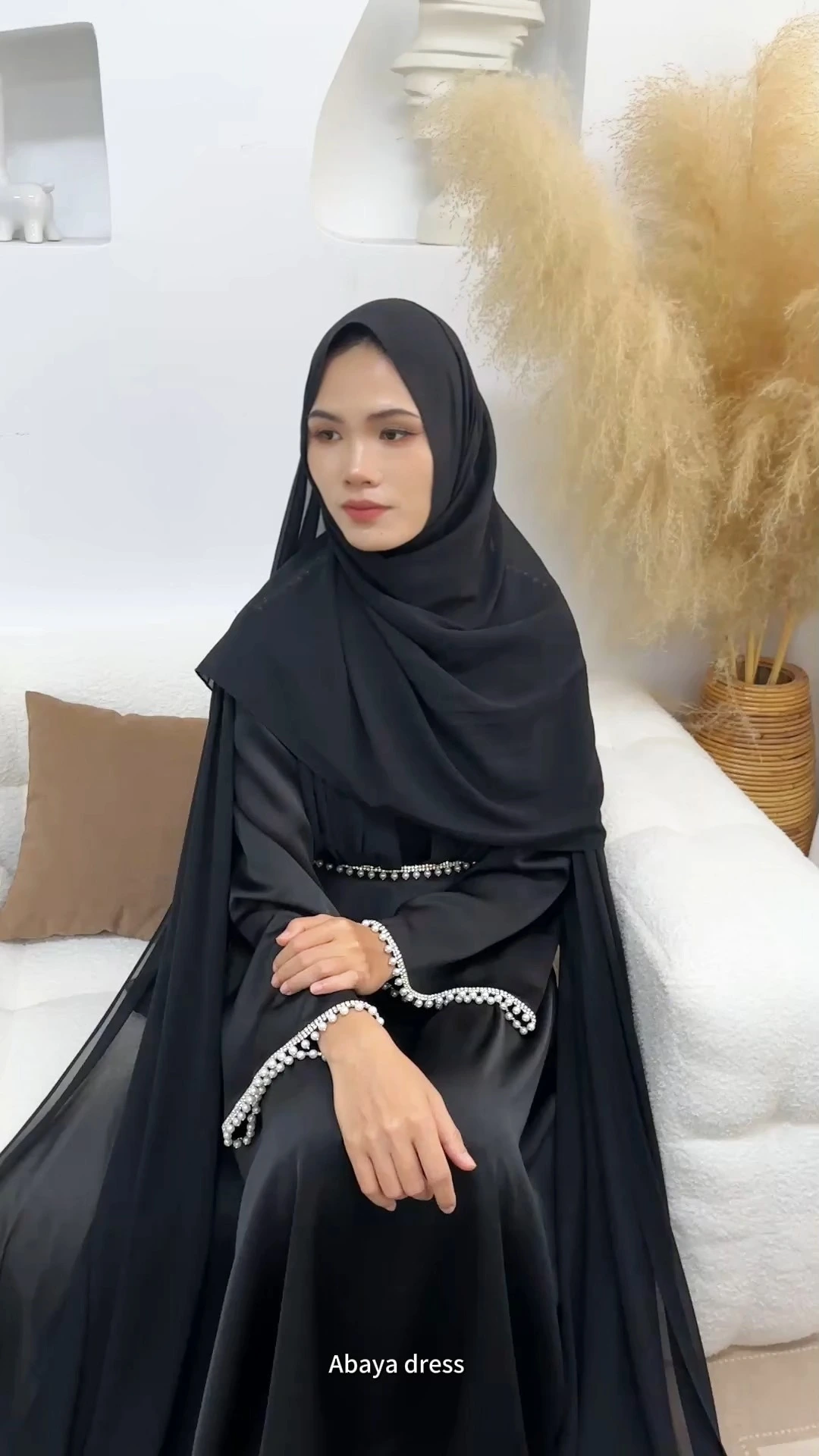 Black Muslim Party Dress with Pearl Modest Style 1