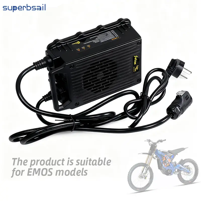 Originele oplader 60/67,2V 12A-CN-versie voor Light Bee Ebike Motorfiets Vervangingsonderdelen Crossmotor Accessoires-EMOS-35C 1