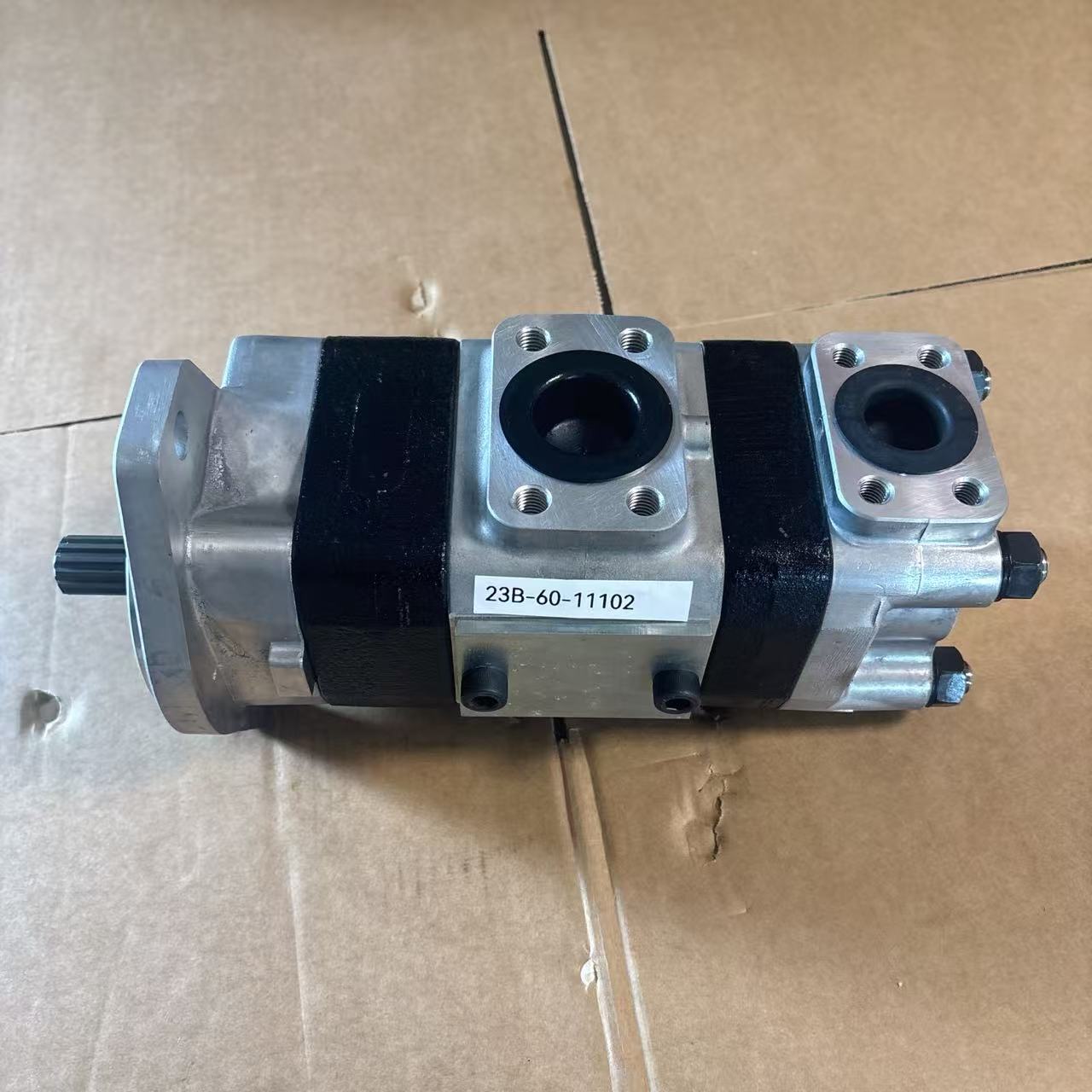 Pompe a ingranaggi Komatsu KFP3250CFMSSH 23B-60-11102 23A-60-11203 234-60-72200 234-60-65300 per livellatrice Komatsu GD705 3