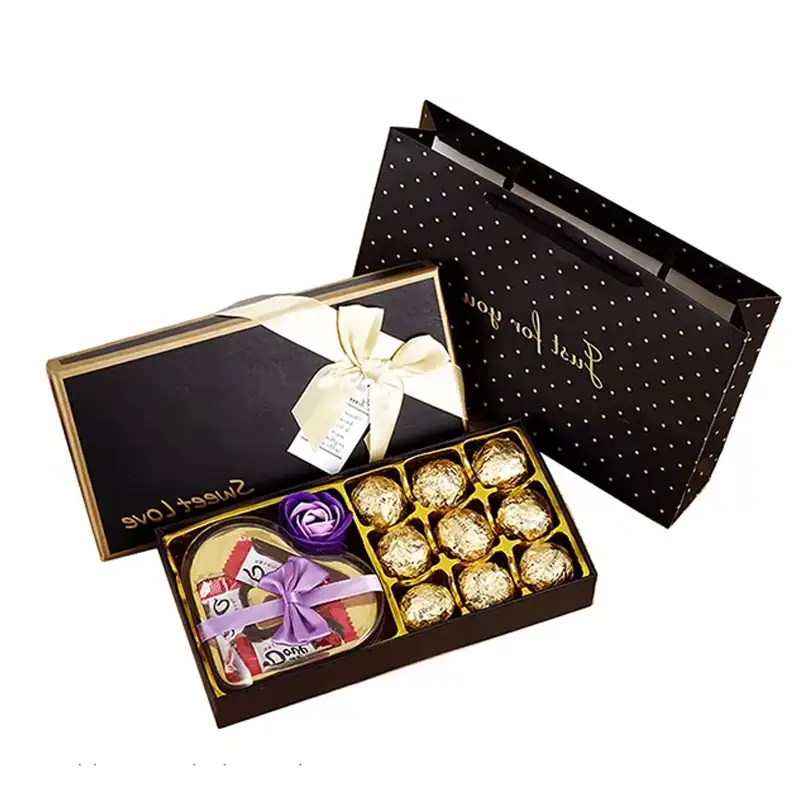 علبة هدايا فاخرة مصنوعة من الكرتون المموج القابل لإعادة التدوير وصديقة للبيئة، ذات لمسة نهائية غير لامعة، لتغليف الشوكولاتة والبسكويت والحلوى. 1