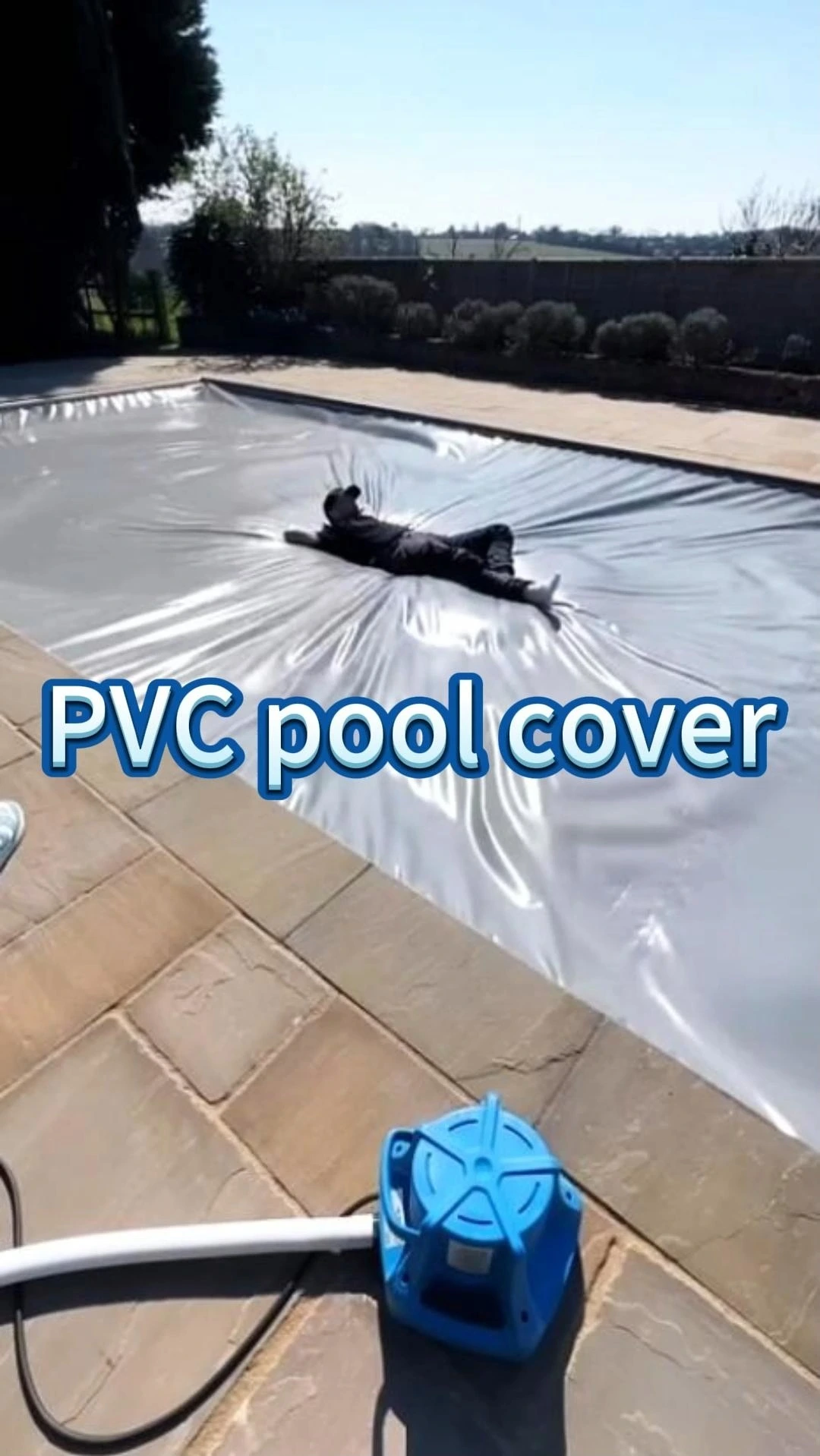 Water Crown Child Safety PVC Protection Cover for Swimming Pool 1