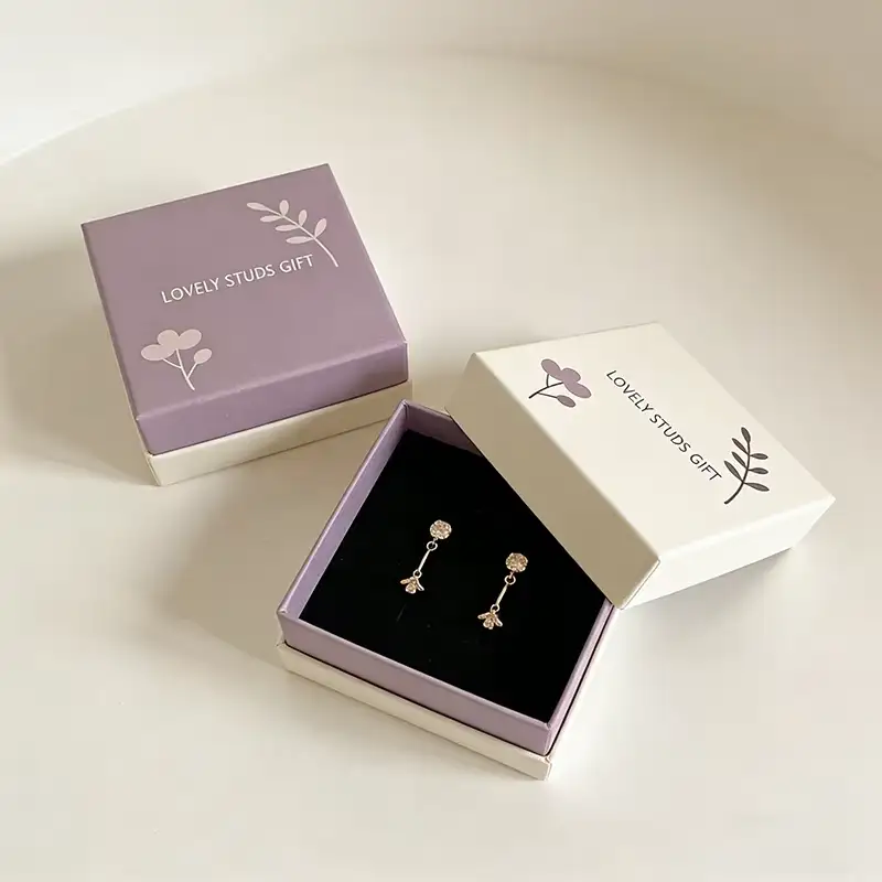 علب ورقية مستطيلة قابلة لإعادة التدوير، قابلة للطي، بغطاء وقاعدة، لحفظ خواتم وأساور النساء، مغلفة بطبقة لامعة غير لامعة. 1