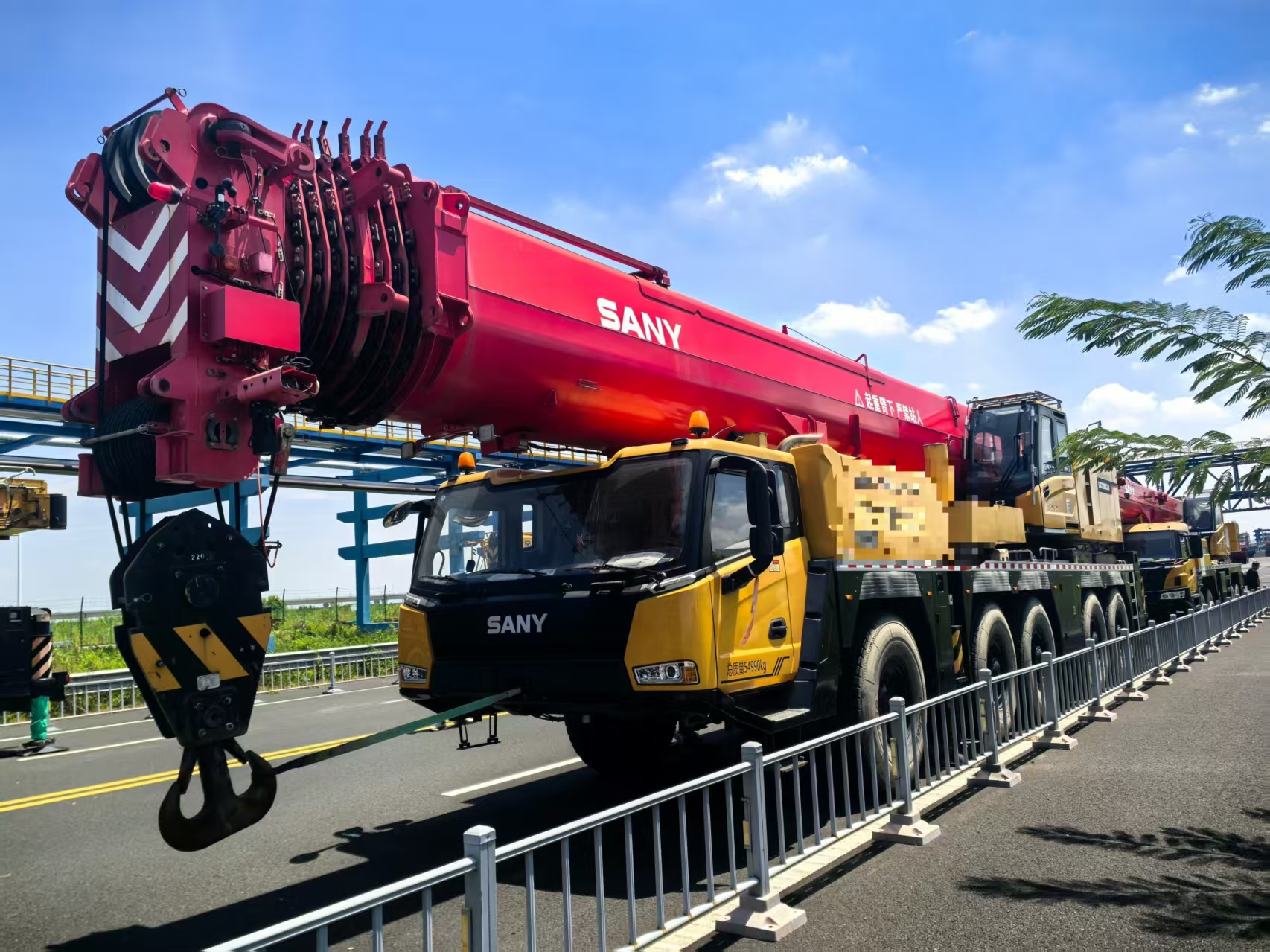 2024 High Efficiency Used Sany STC2200C8-8 Mobile Crane for Sale 1