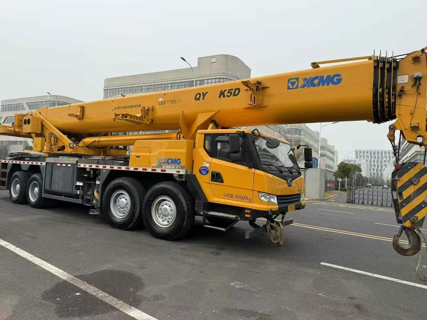 2020 XCMG QY80K5D 80-Ton Truck Crane for sale 1