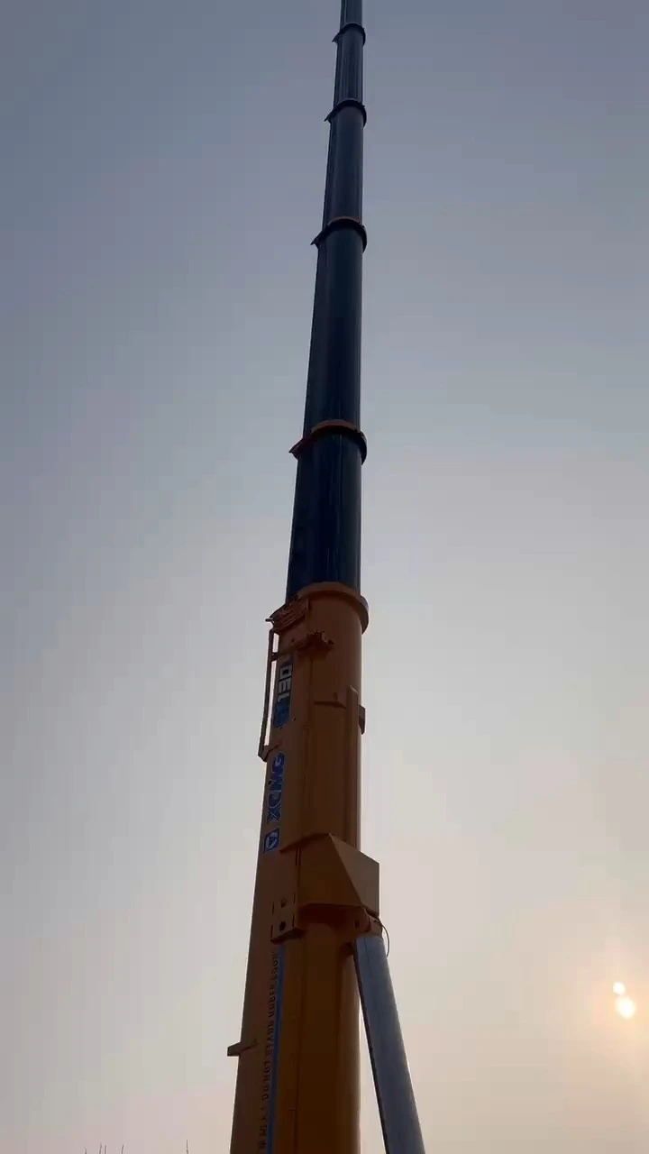 2020 XCMG 130T TRUCK CRANE FOR PROJECT 1