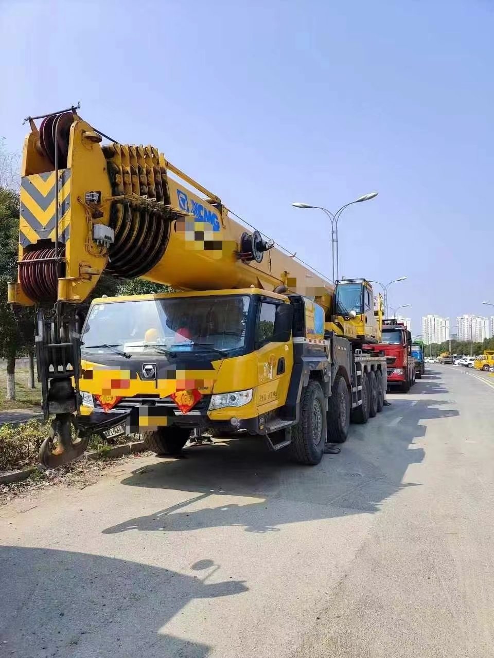 2017 XCA130L8 130-Ton Hydraulic Crane: Smart, Safe & Efficient Heavy Lifting Solution 1