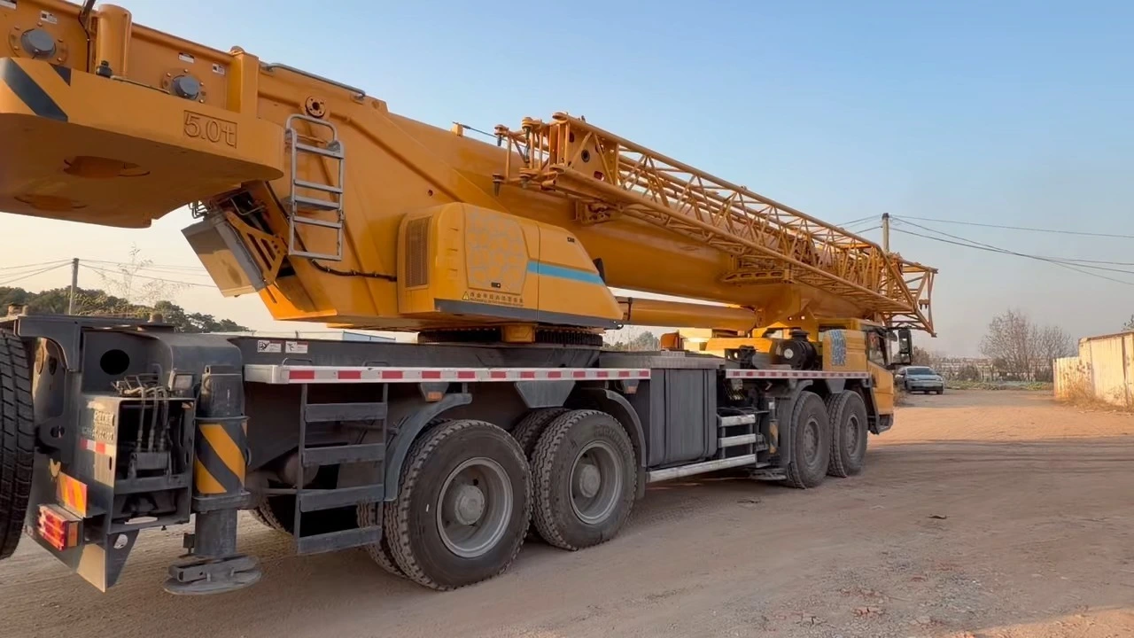 2025 XCA300TT XCMG GOOD CONDITION TRUCK CRANE 1