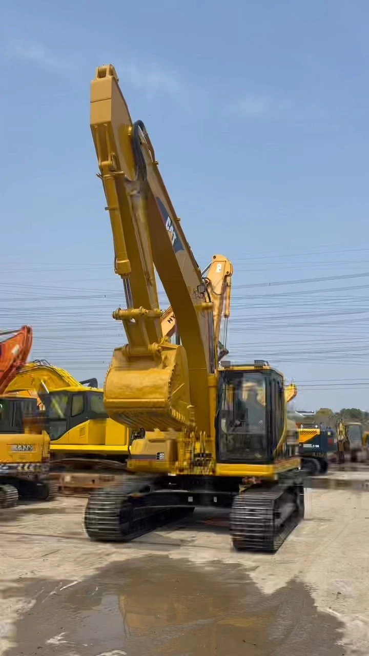 Used CAT 320BL Export standard Low Working Hours 1