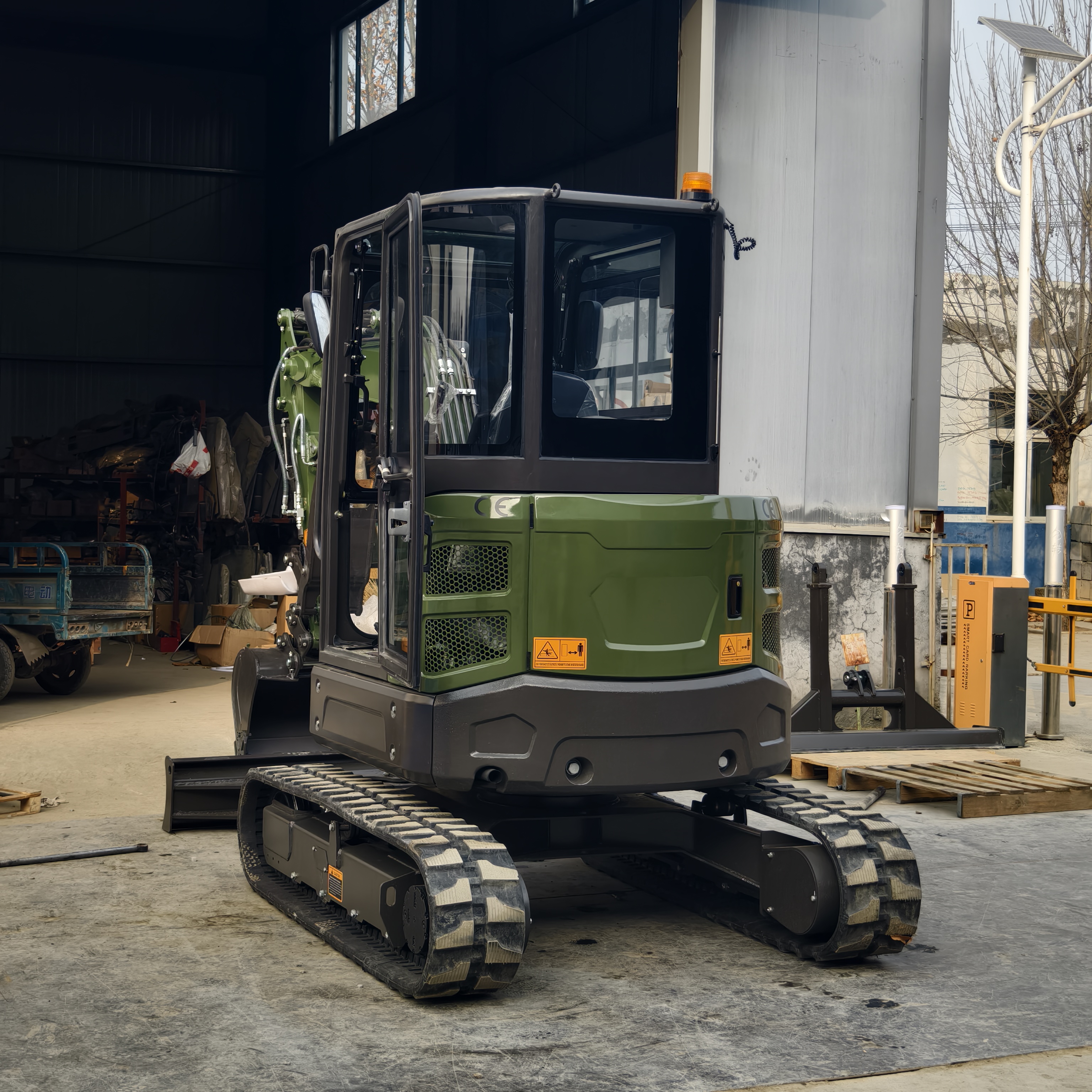 Global Delivery Excavator FW40 4 ton Mini Crawler Excavator with High Quality 4