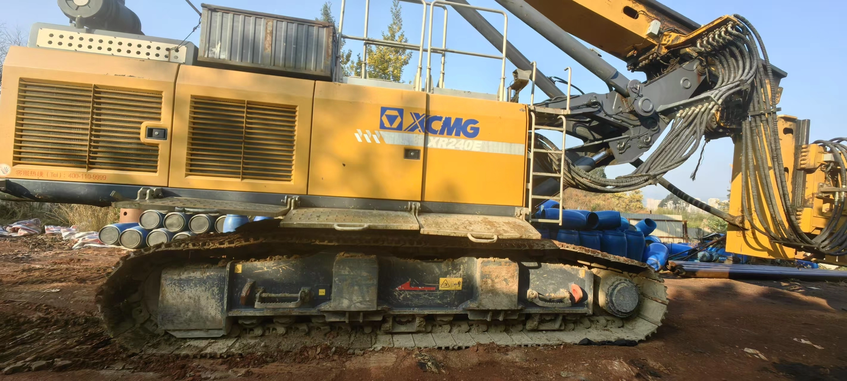 Equipo de pilotaje para cimentaciones profundas XCMG XR240D 2023 1