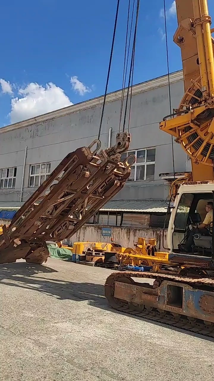 Гидравлический диафрагменный настенный захват BAUER GB34 1