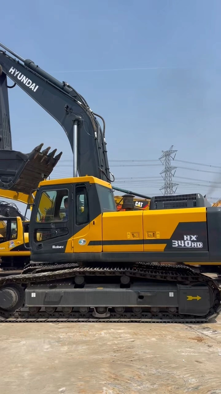 Б/у автомобиль Hyundai HX340HD с небольшим количеством отработанных часов. 1