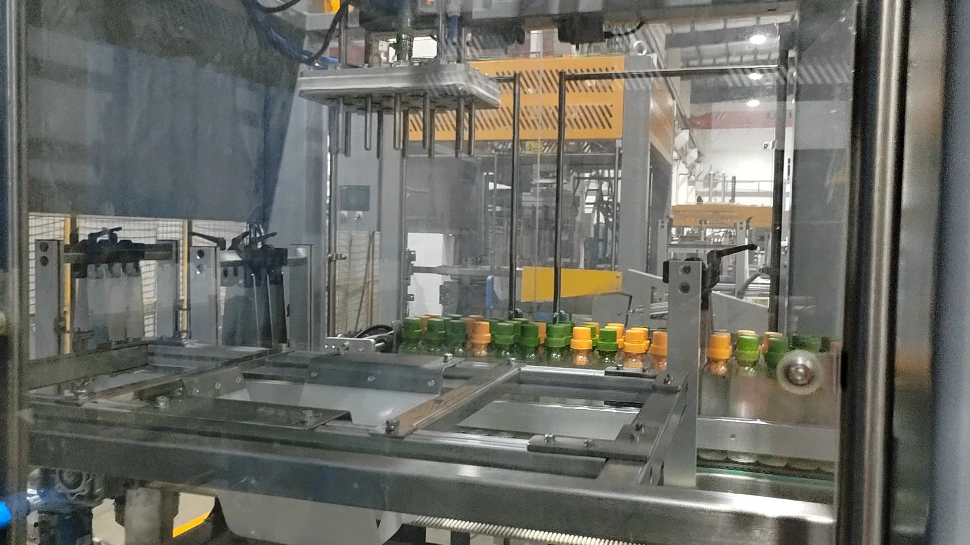 Confezionatrice automatica per il tracciamento e la presa di bottiglie di miele - WKD-CZX30A (a tripla testa) 1