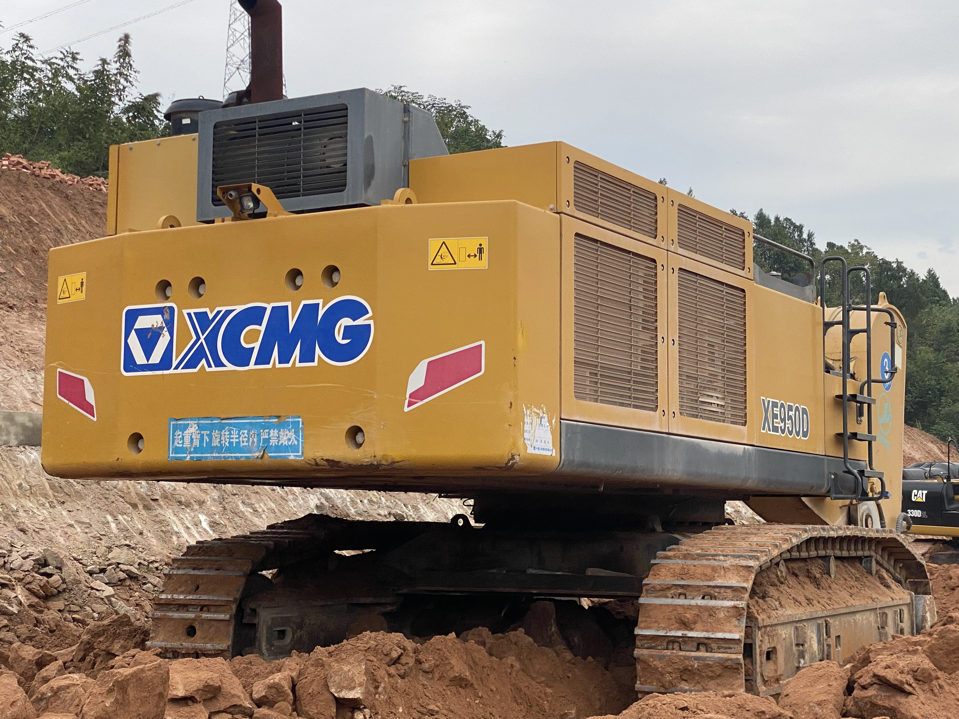Used XCMG XE950D Excavator: Reliable & Cost-Effective Mining Equipment 1