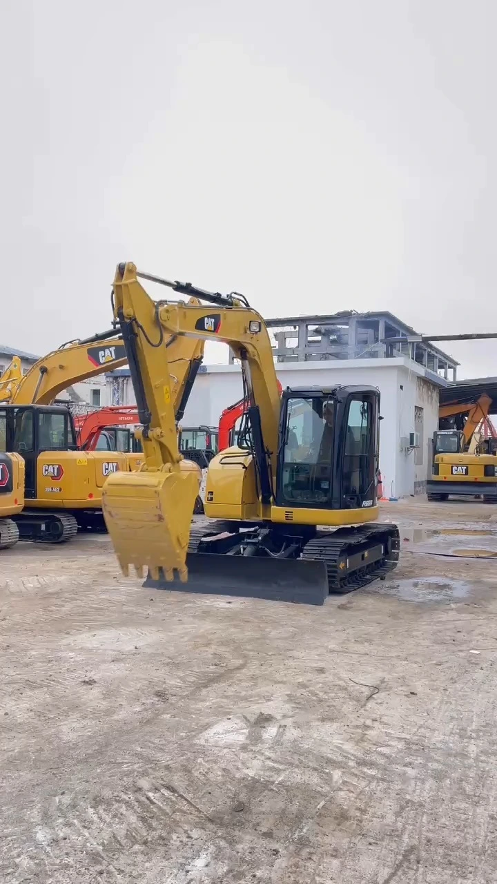 Caterpillar 308: Estabilidad, control suave y alta productividad. 1