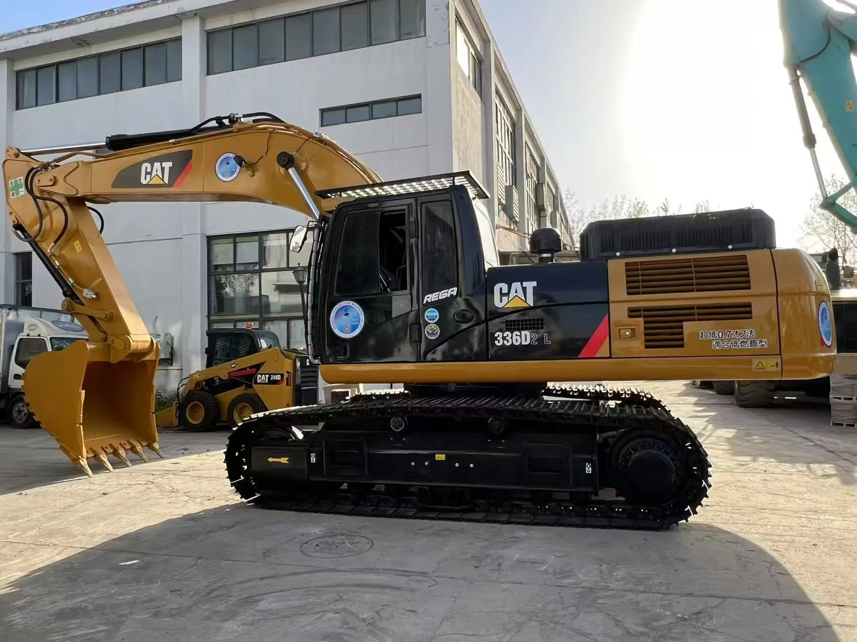 Caterpillar 336DL: Estructura robusta y tecnología avanzada para una eficiencia total. 1
