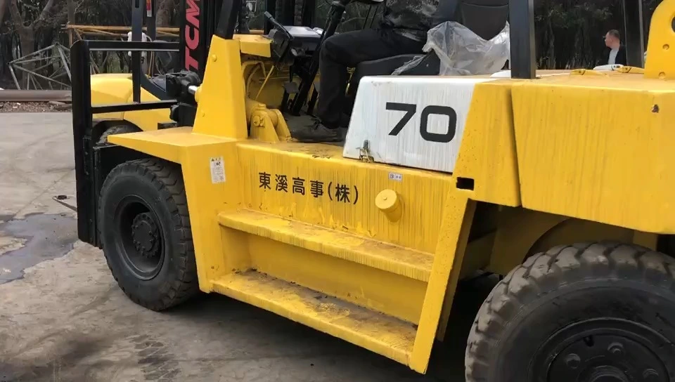 لیفتراک دیزلی 7 تن TCM با دکل سه‌گانه و تهویه مطبوع کابین 1