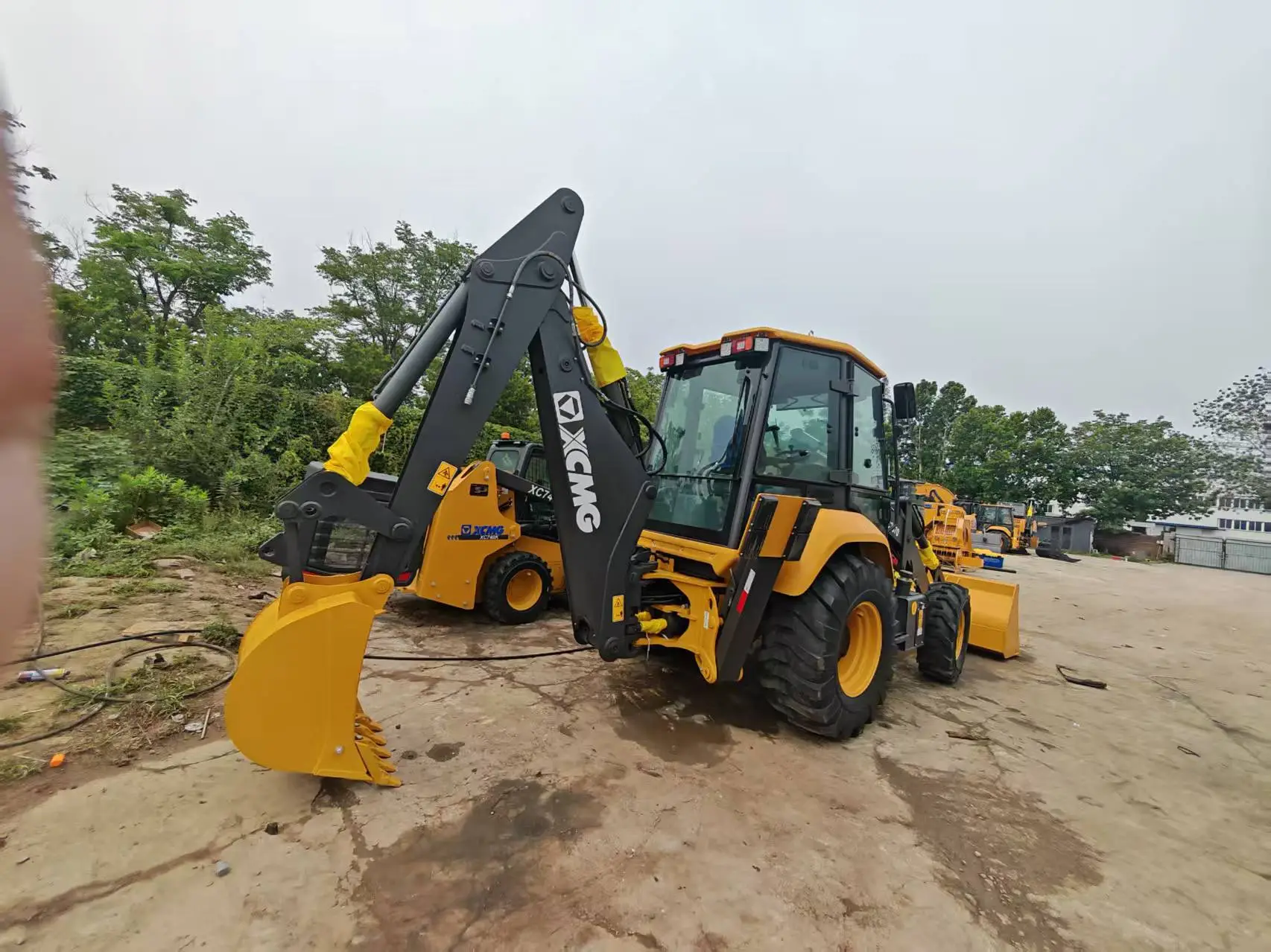 XCMG 2.5 Ton Rated Load Backhoe Loader XC8-S2570 for Construction 1