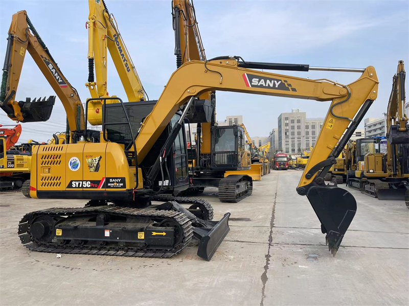 Used SANY SY75C Small Hydraulic Excavator Yanmar Engine Low Working Hours Farm Municipal Construction Machinery Global Export 1