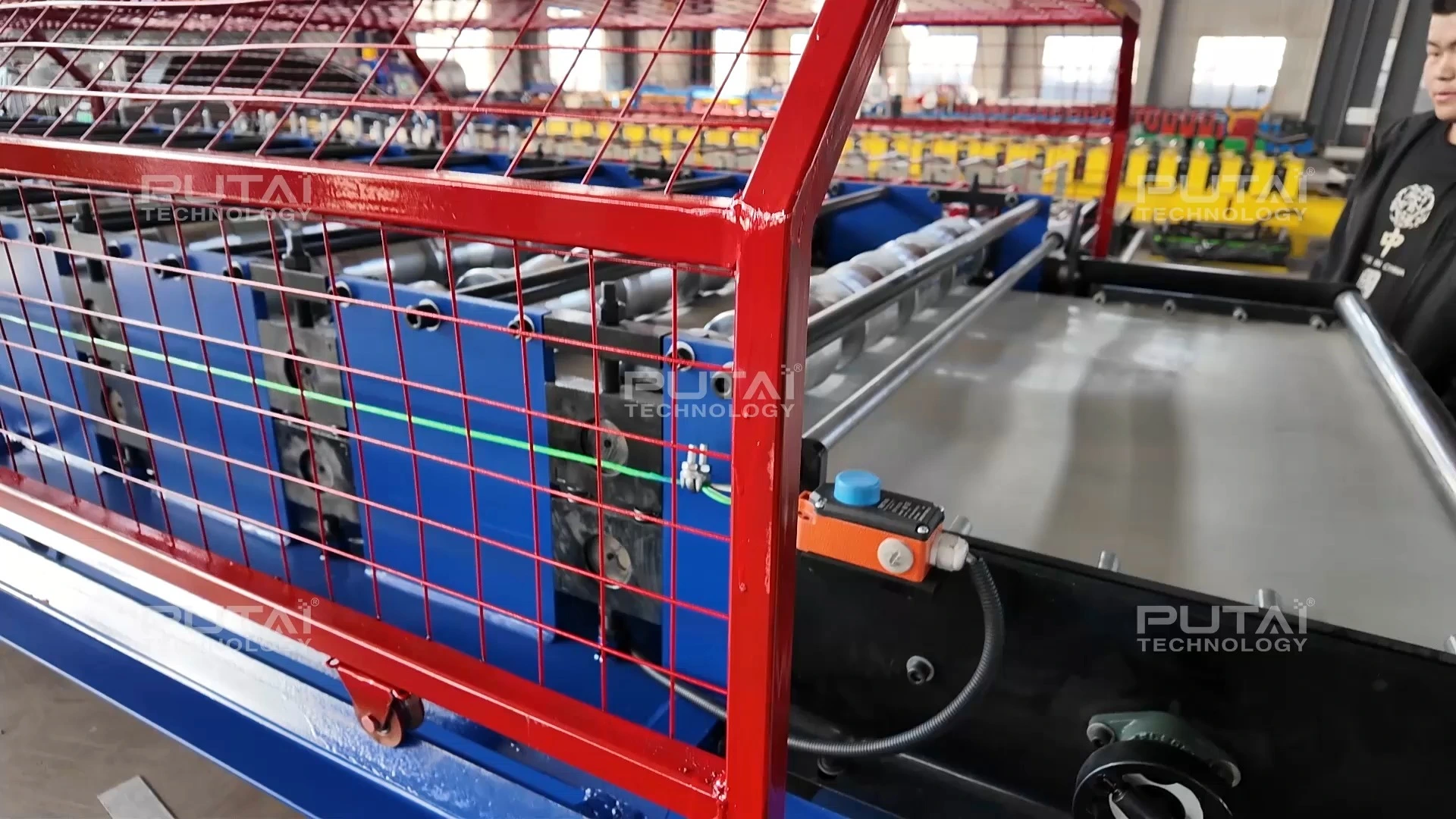 High Quality Corrugated Ibr Zinc Roof Sheet Making Roll Forming Machine For Building 1