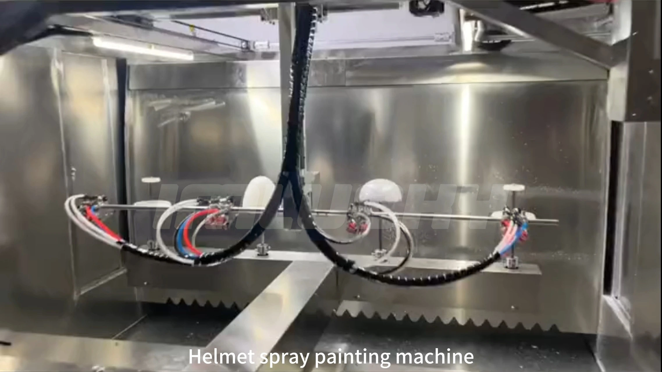 8-station automatic helmet spraying machine 1