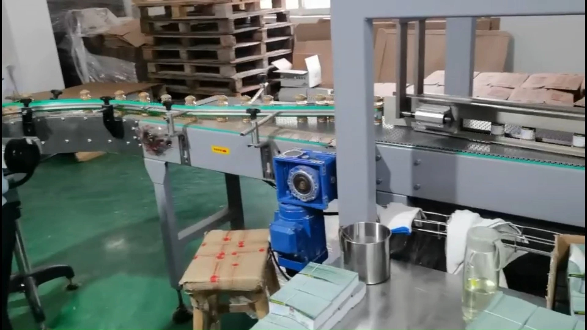 Automatic Pepper Salt Shaker Horizontal Case Erecting, Packing, and Sealing Machine - WKD-KZF-H10 1