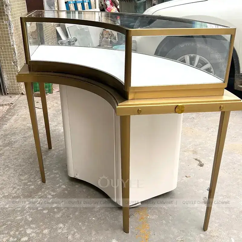 Contemporary Cream Jewelry Retail Display Cabinet With Center Island Showcases 1