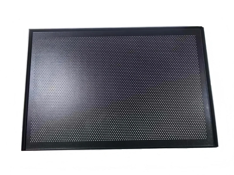 Coated Aluminium Perforated Bread Baking Trays with Opened Lips 1