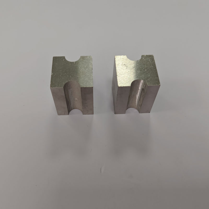 SM-047895 Uncoated AlNiCo Block Magnets 32×32×40mm, Sintered Special-Shaped Permanent Magnets for High-Temperature & Precision Instrumentation 2