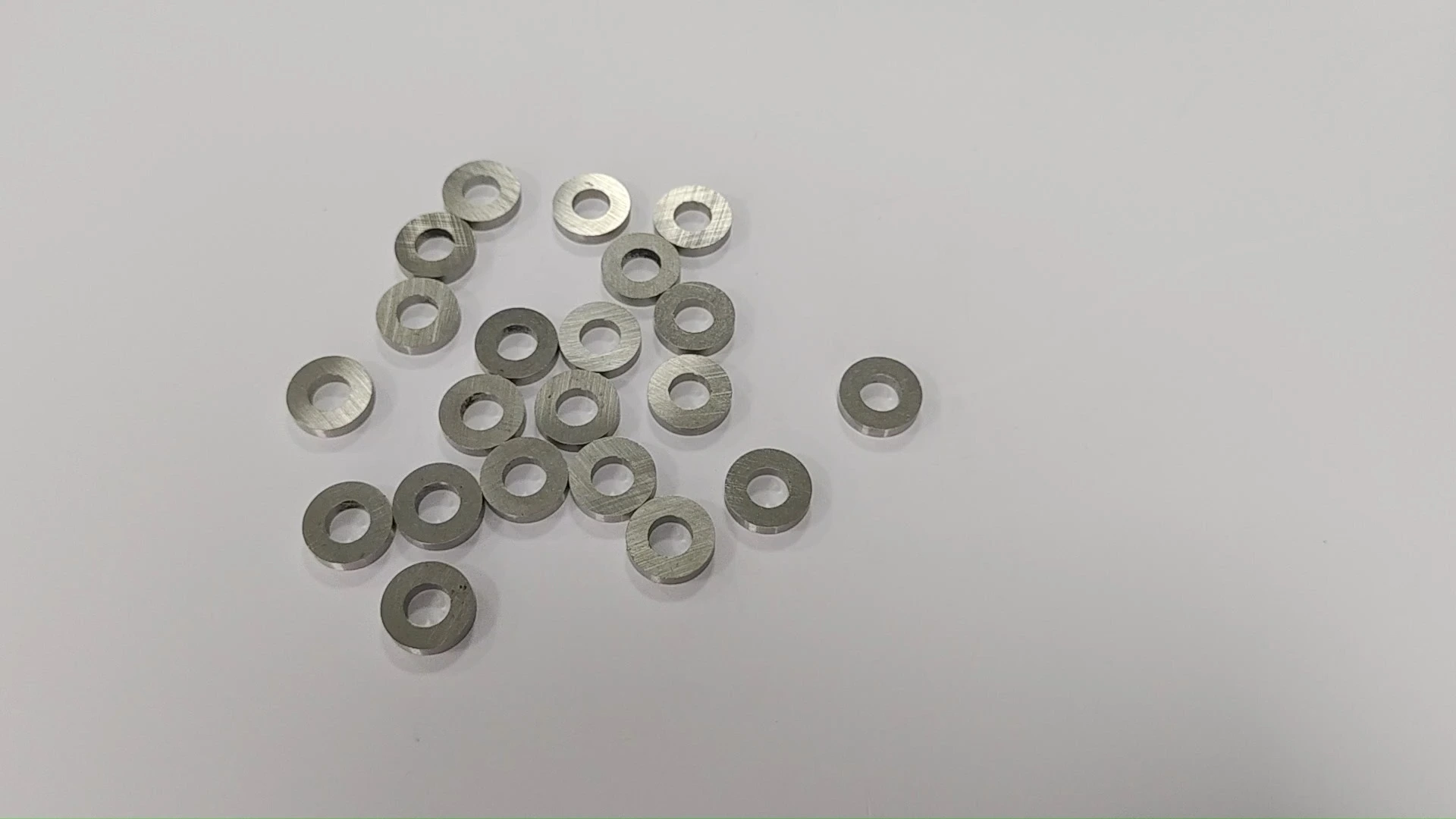 SM-047896 High-Performance diametrally Magnetized AlNiCo Ring Magnets 20×10×4mm, Sintered Permanent Ring Magnets for Sensors & Precision Applications 1